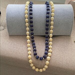✨2 Elegant Vintage (Cream & Navy Blue) Beaded Necklace✨Preloved